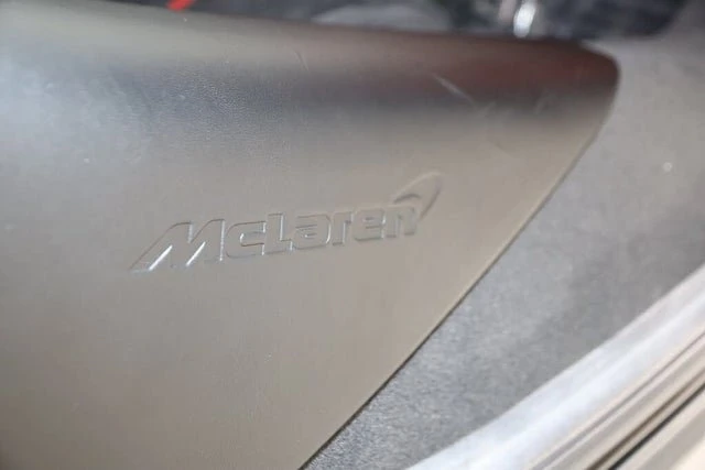 2016 McLaren 570S - Image 13 of 20