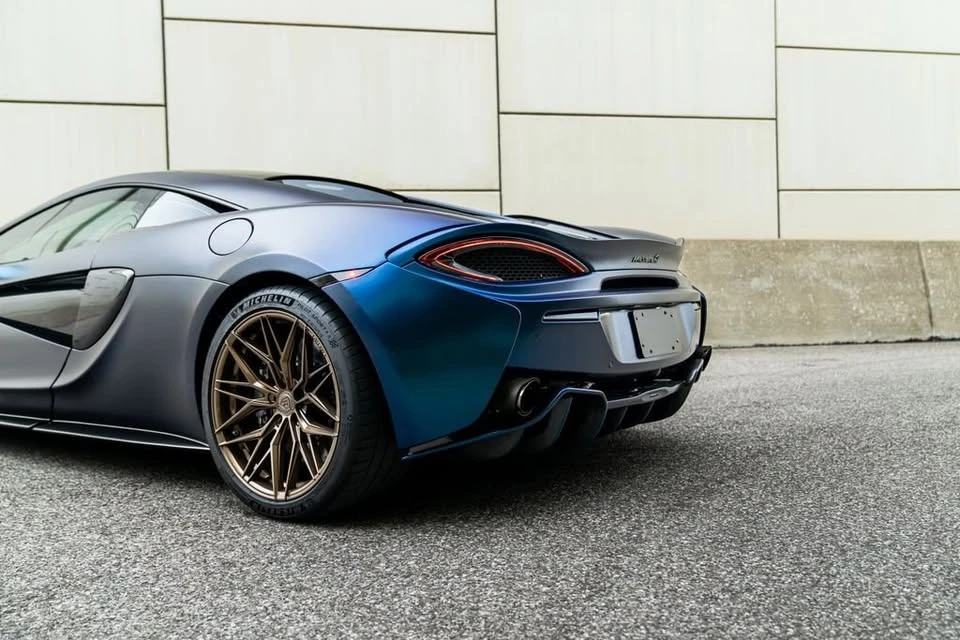 2016 McLaren 570S - Image 15 of 20