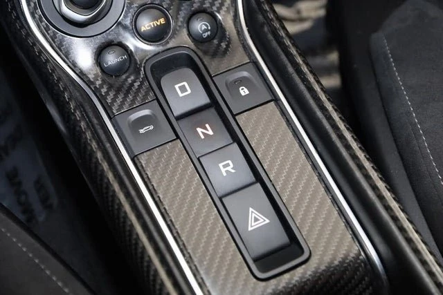 2016 McLaren 570S - Image 8 of 20