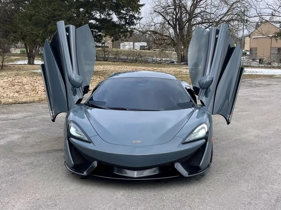 2016 McLaren 570S - Image 5 of 20