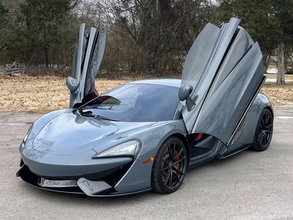 2016 McLaren 570S - Image 2 of 20