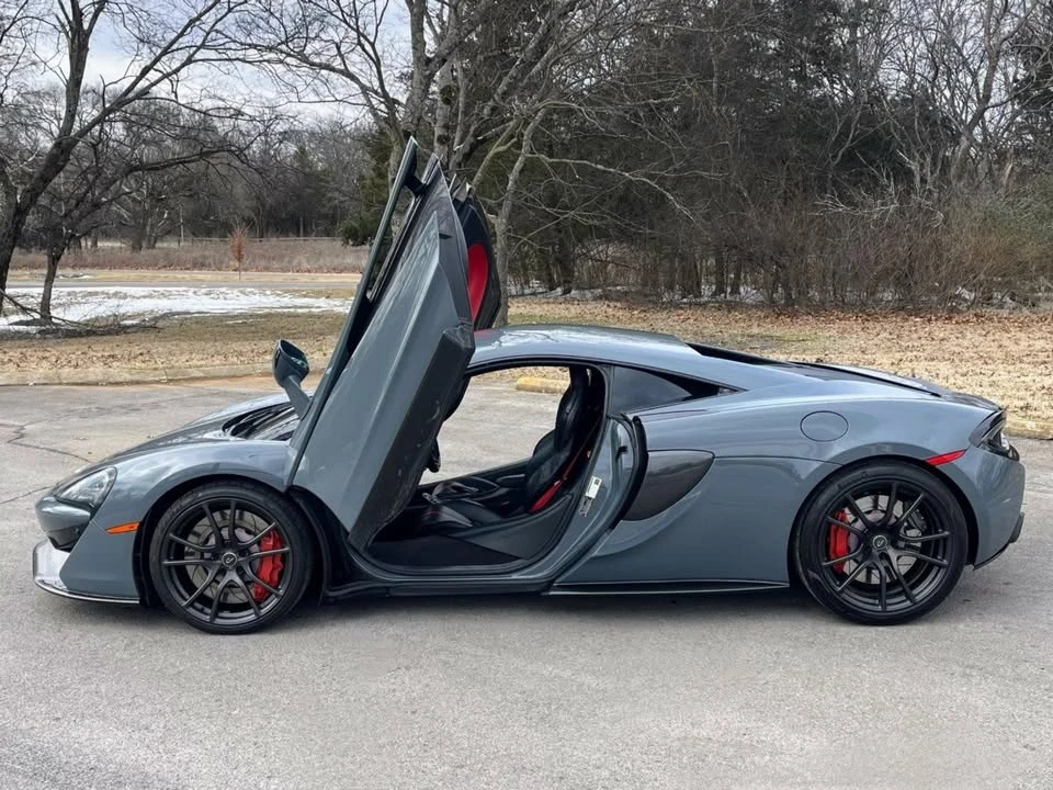 2016 McLaren 570S - Image 6 of 19