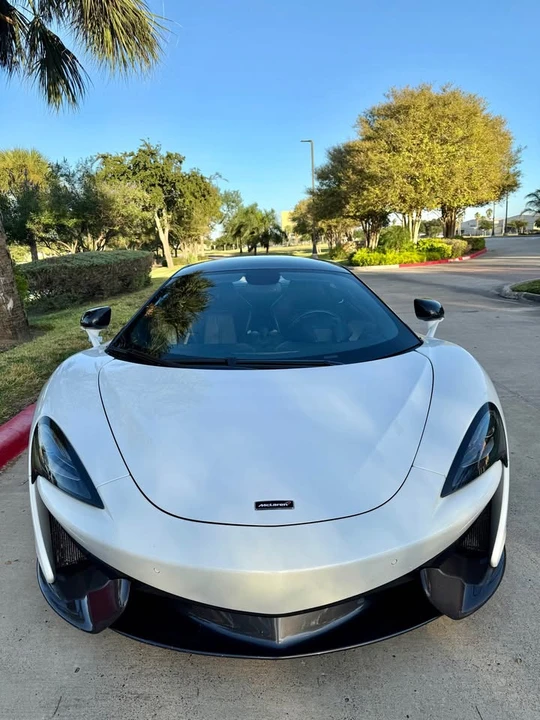 2016 McLaren 570S - Image 19 of 19
