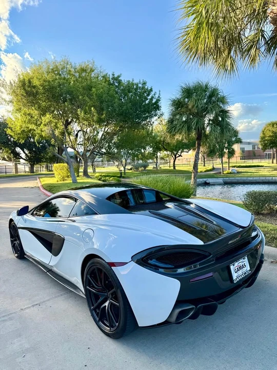 2016 McLaren 570S - Image 6 of 19
