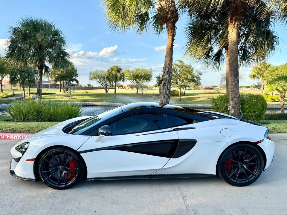 2016 McLaren 570S - Image 5 of 19