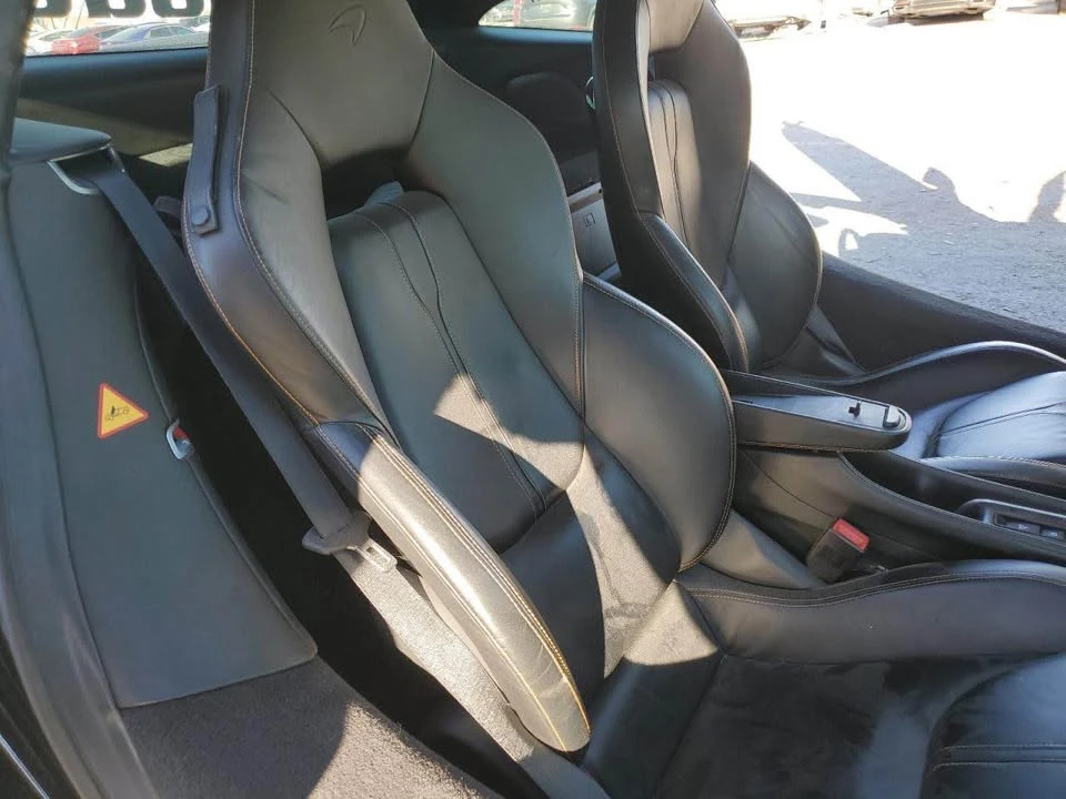 2016 McLaren 570S - Image 8 of 9
