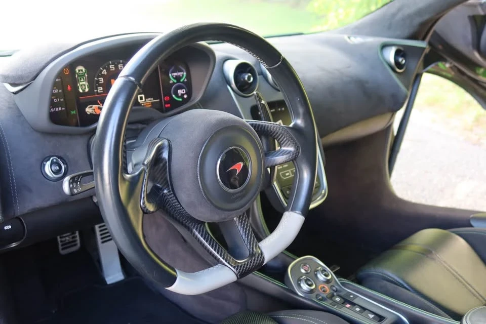 2016 McLaren 570S - Image 7 of 10