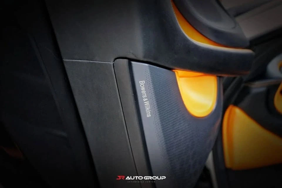2016 McLaren 570S - Image 11 of 12