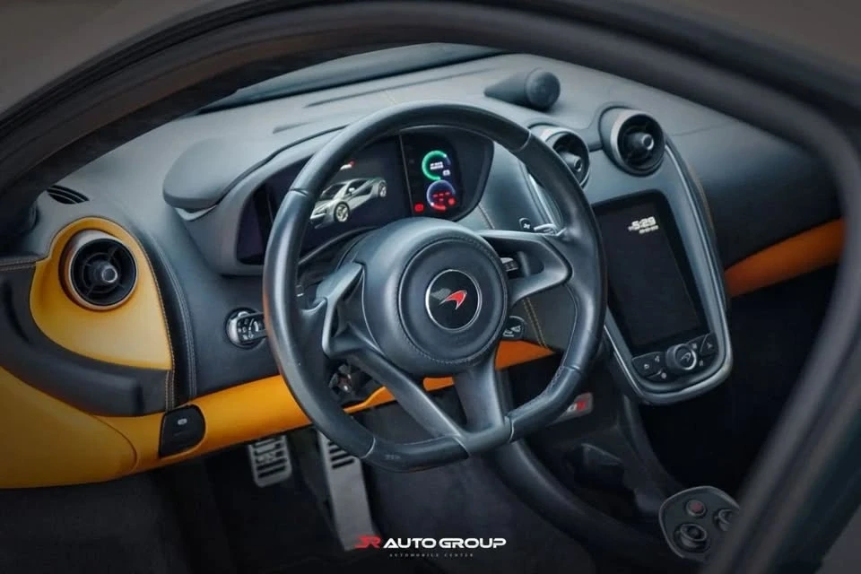 2016 McLaren 570S - Image 5 of 12