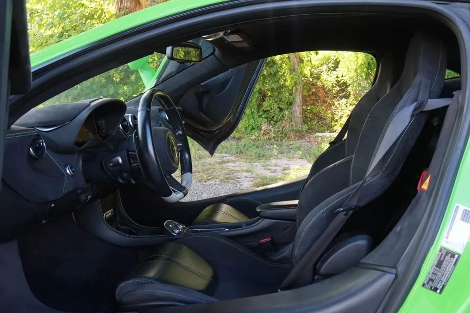2016 McLaren 570S - Image 6 of 10