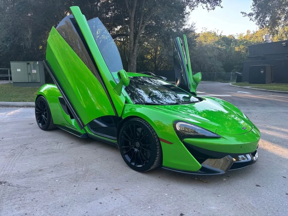 2016 McLaren 570S - Image 14 of 17