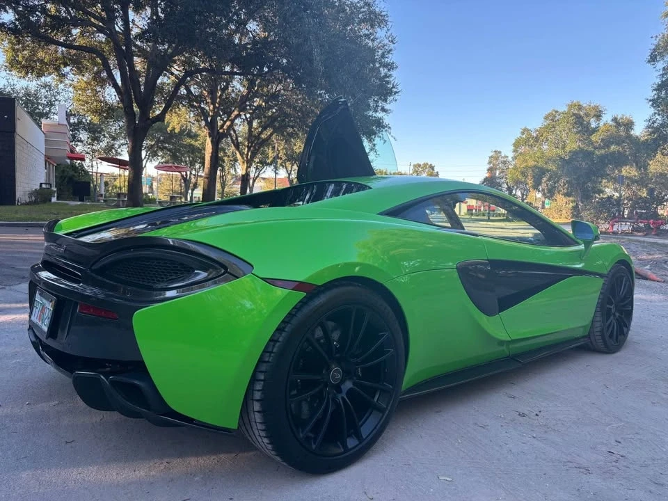 2016 McLaren 570S - Image 8 of 17