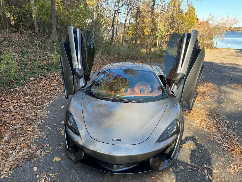 2016 McLaren 570S - Image 2 of 18