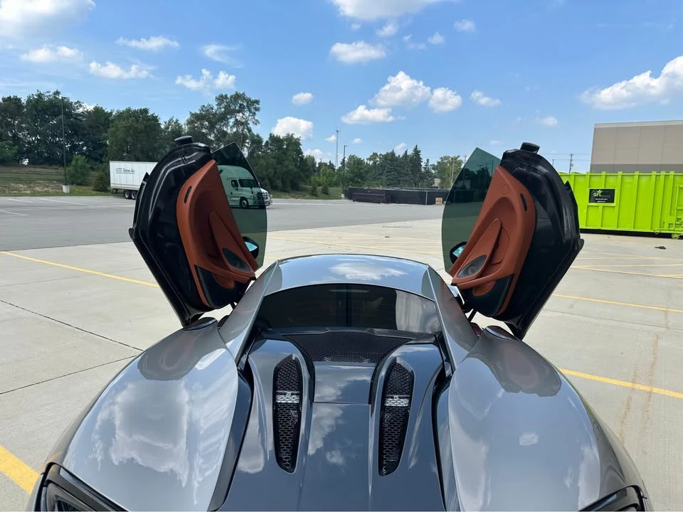 2016 McLaren 570S - Image 10 of 19