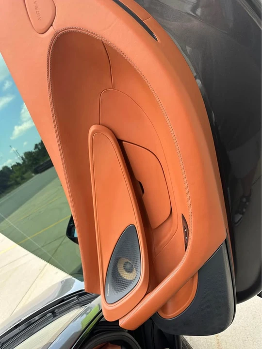 2016 McLaren 570S - Image 17 of 19