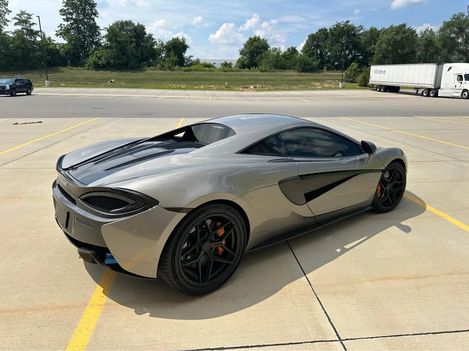 2016 McLaren 570S - Image 7 of 19