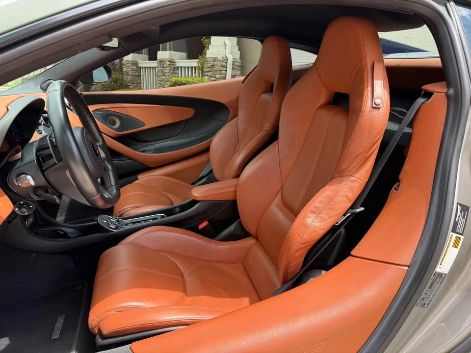 2016 McLaren 570S - Image 6 of 8