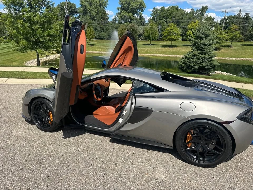 2016 McLaren 570S - Image 4 of 20