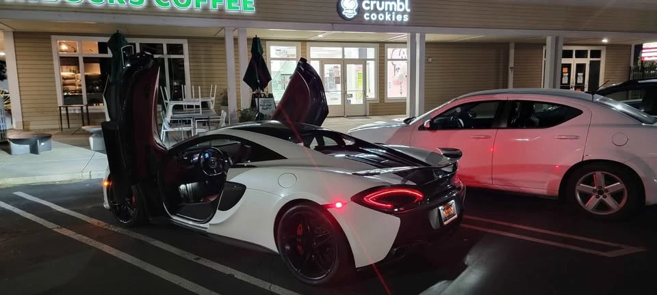 2016 McLaren 570S - Image 6 of 7