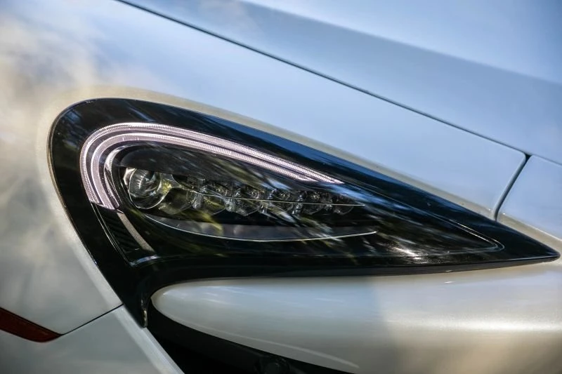2016 McLaren 570S - Image 10 of 20
