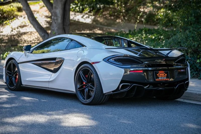 2016 McLaren 570S - Image 6 of 20