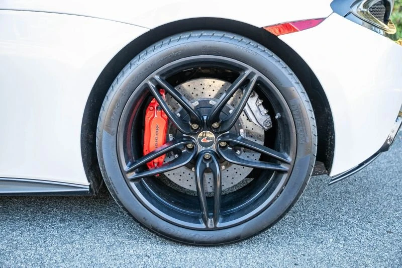 2016 McLaren 570S - Image 12 of 20