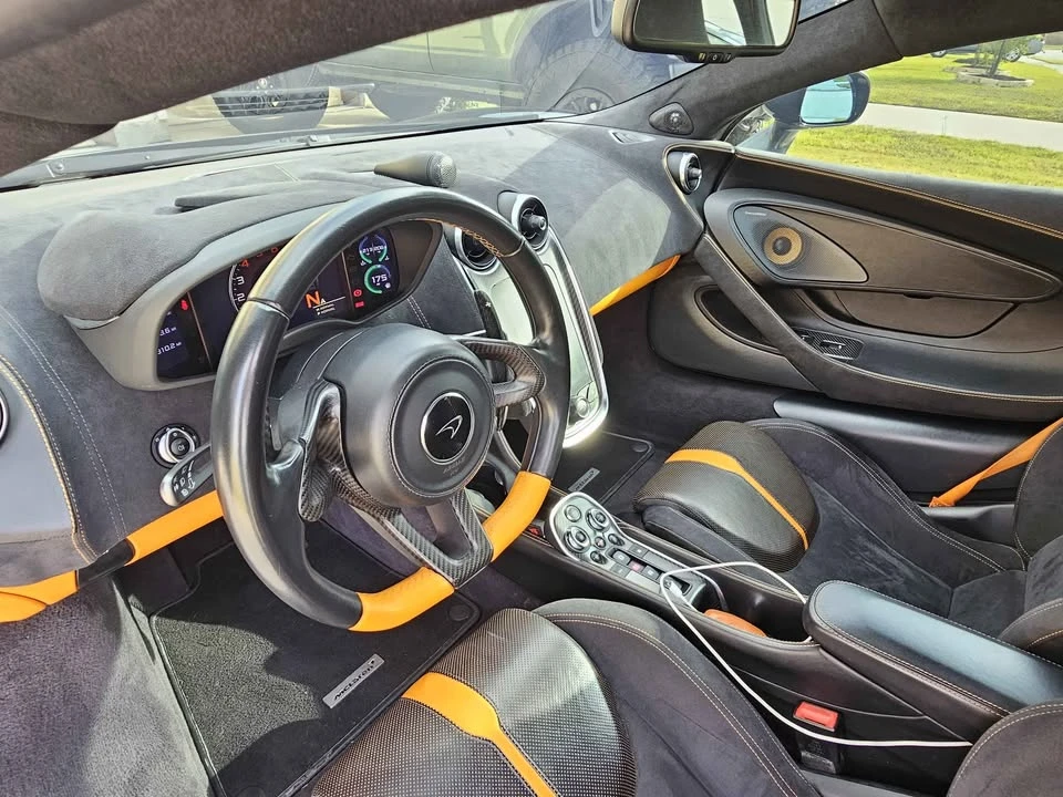 2016 McLaren 570S - Image 9 of 19