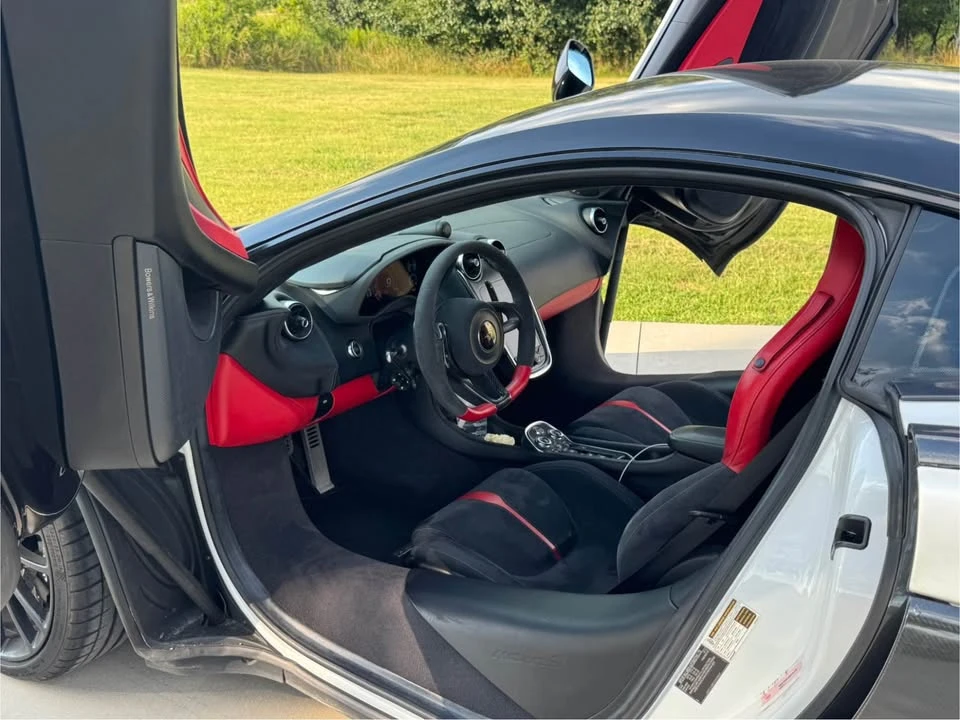 2016 McLaren 570S - Image 14 of 14