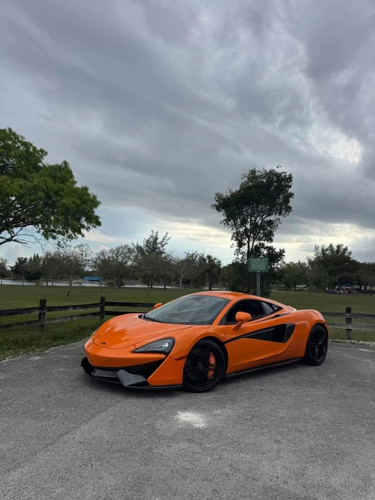 2016 McLaren 570S - Image 3 of 10