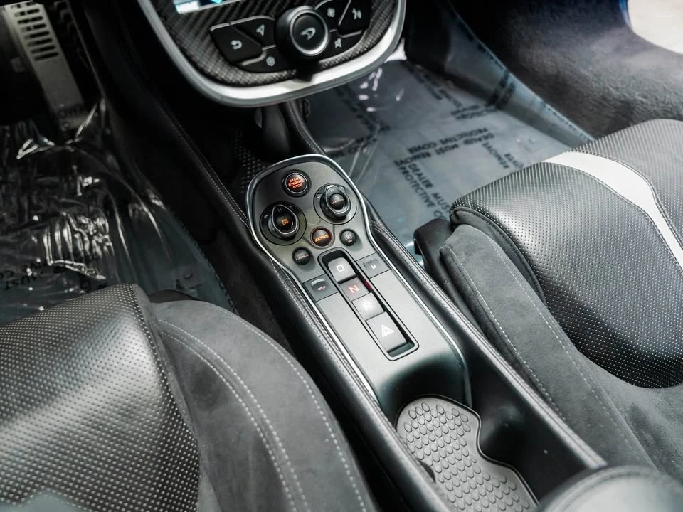 2016 McLaren 570S - Image 10 of 20