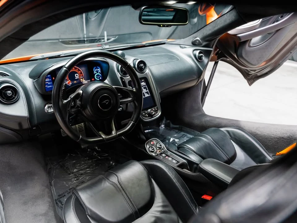 2016 McLaren 570S - Image 4 of 20