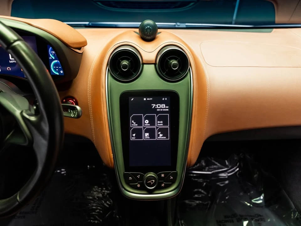 2016 McLaren 570S - Image 9 of 17