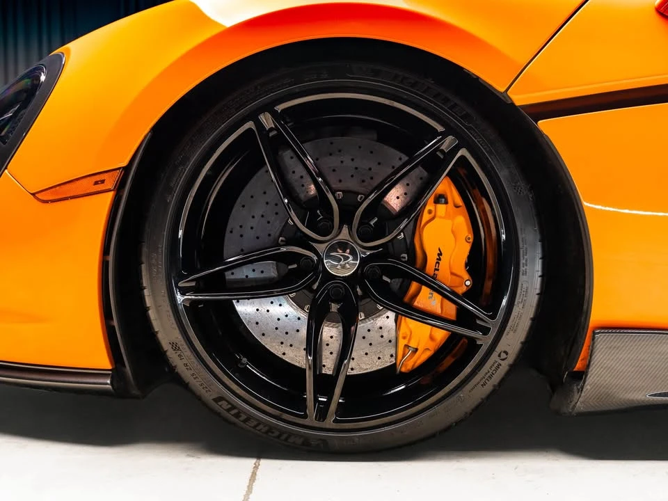 2016 McLaren 570S - Image 3 of 20