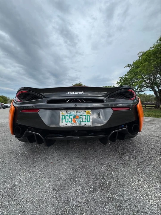 2016 McLaren 570S - Image 8 of 10