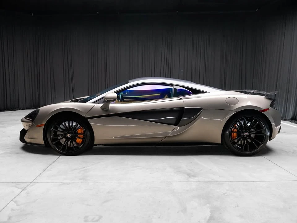 2016 McLaren 570S - Image 16 of 17
