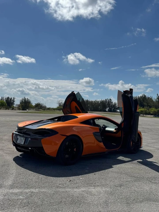 2016 McLaren 570S - Image 3 of 18