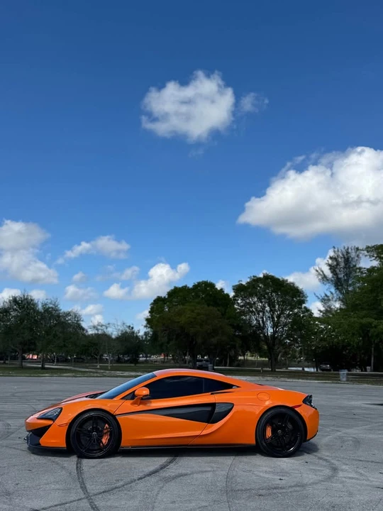 2016 McLaren 570S - Image 7 of 18