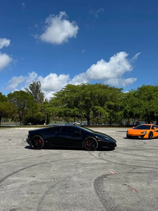 2016 McLaren 570S - Image 17 of 18