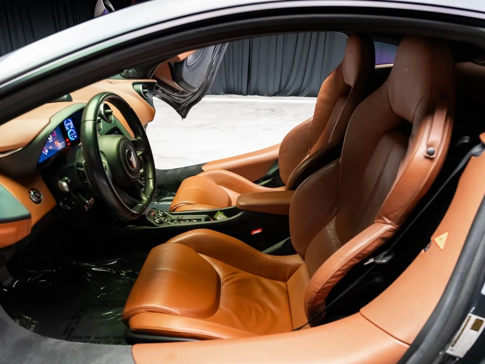 2016 McLaren 570S - Image 5 of 17