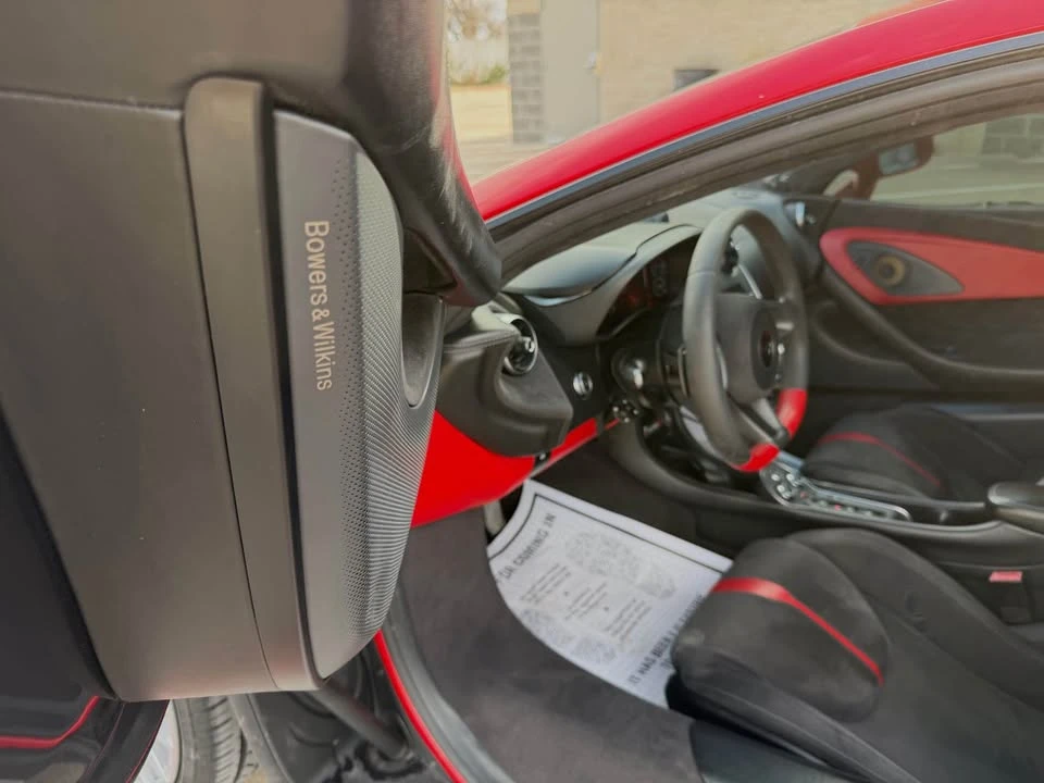 2016 McLaren 570S - Image 12 of 18