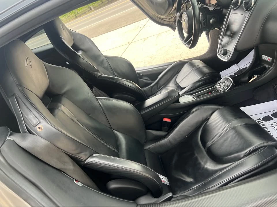 2016 McLaren 570S - Image 15 of 19