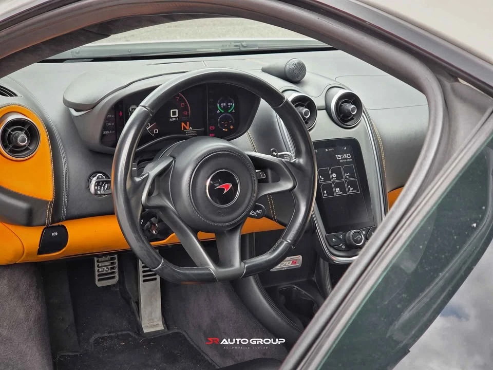 2016 McLaren 570S - Image 11 of 20