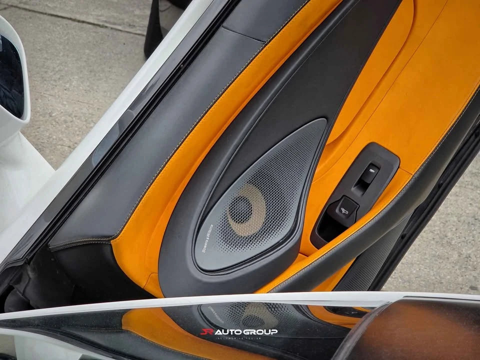2016 McLaren 570S - Image 15 of 20