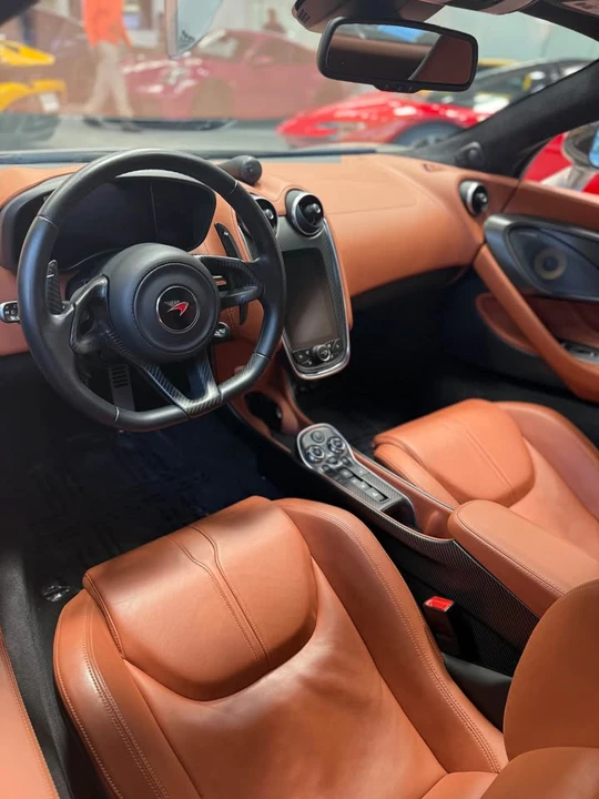 2016 McLaren 570S - Image 4 of 5