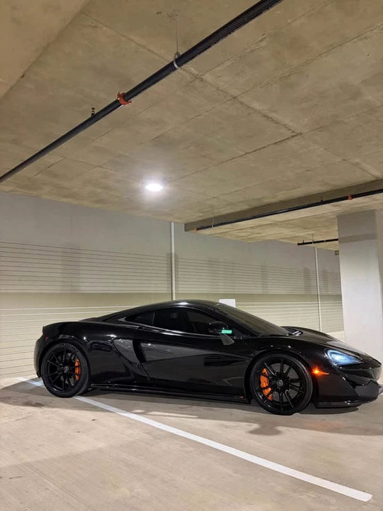2016 McLaren 570S - Image 6 of 10