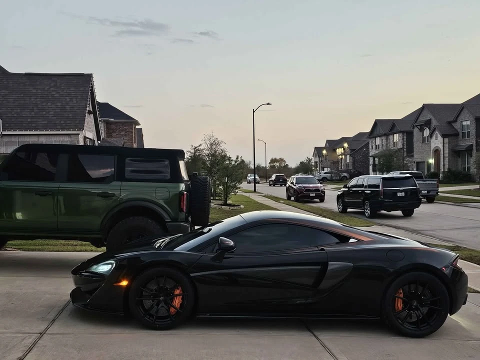 2016 McLaren 570S - Image 6 of 20