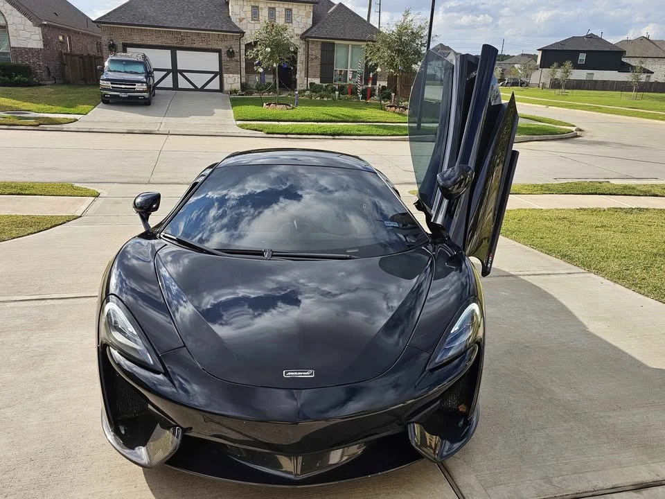 2016 McLaren 570S - Image 2 of 20