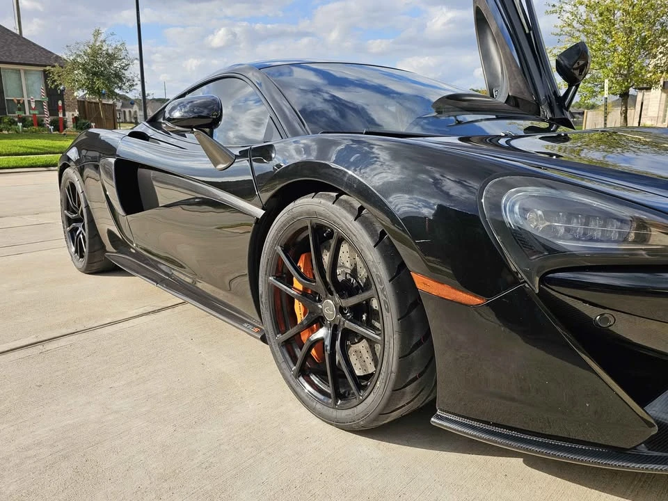 2016 McLaren 570S - Image 3 of 20