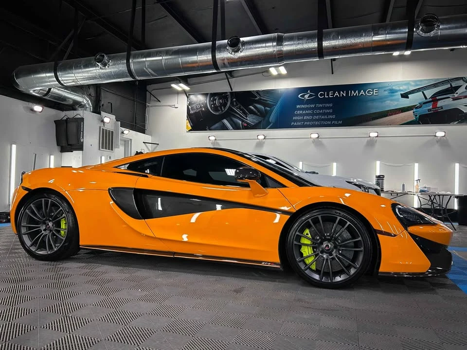 2016 McLaren 570S - Image 3 of 20