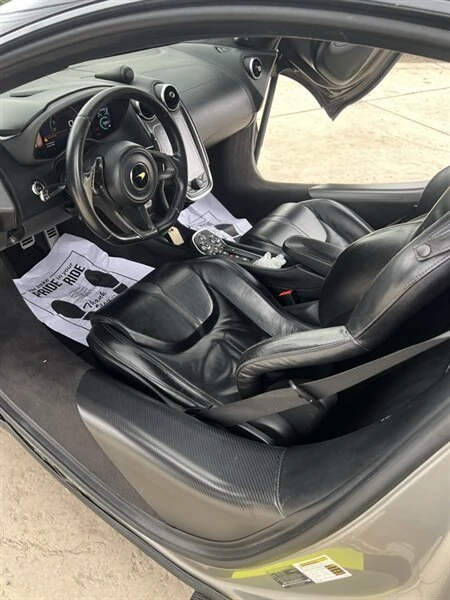 2016 McLaren 570S - Image 7 of 18